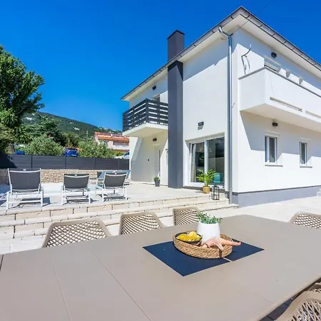 Kety Villa