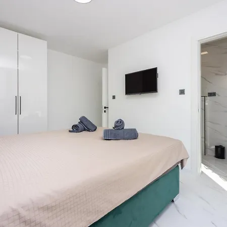 Kety Villa