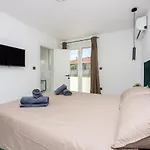 Kety Villa *